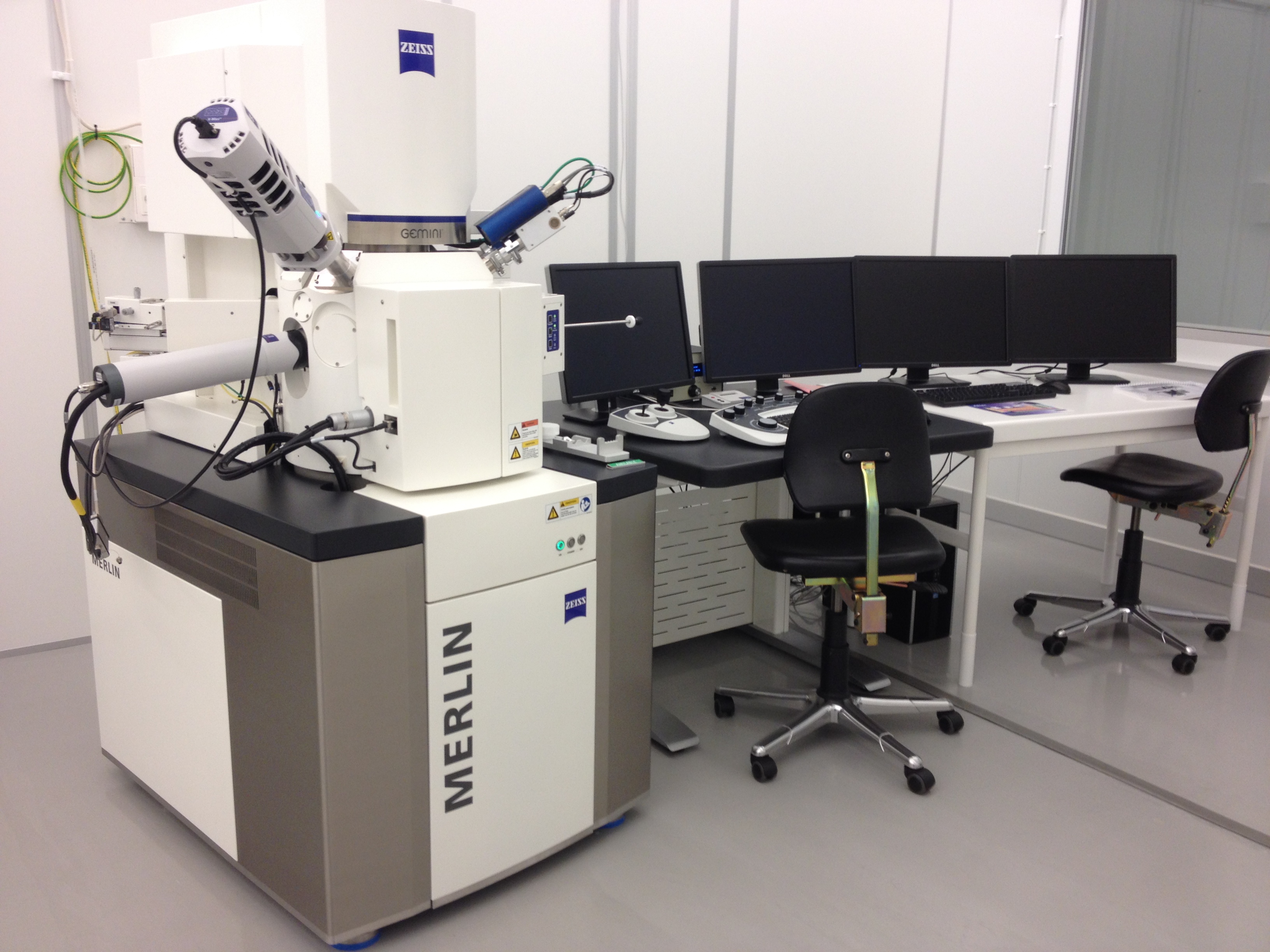 Picture of SEM/EDS/EBSD - Merlin